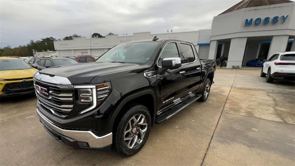 new 2025 GMC Sierra 1500 car, priced at $60,290