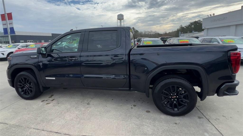 new 2025 GMC Sierra 1500 car, priced at $48,935