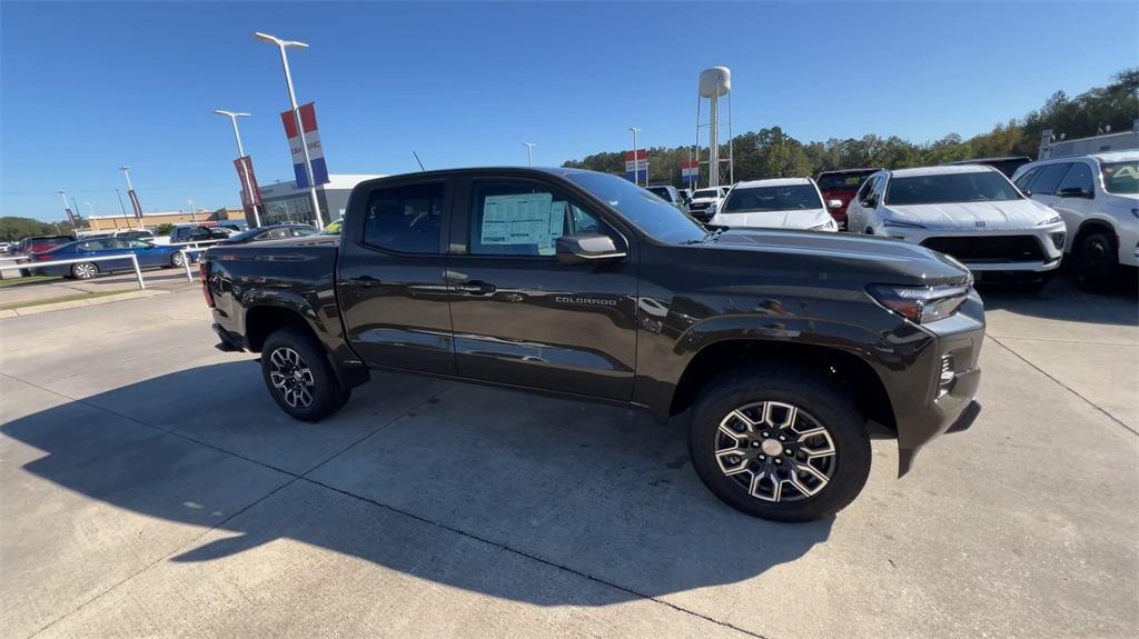 new 2024 Chevrolet Colorado car, priced at $37,415