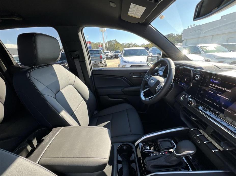 new 2024 Chevrolet Colorado car, priced at $37,415