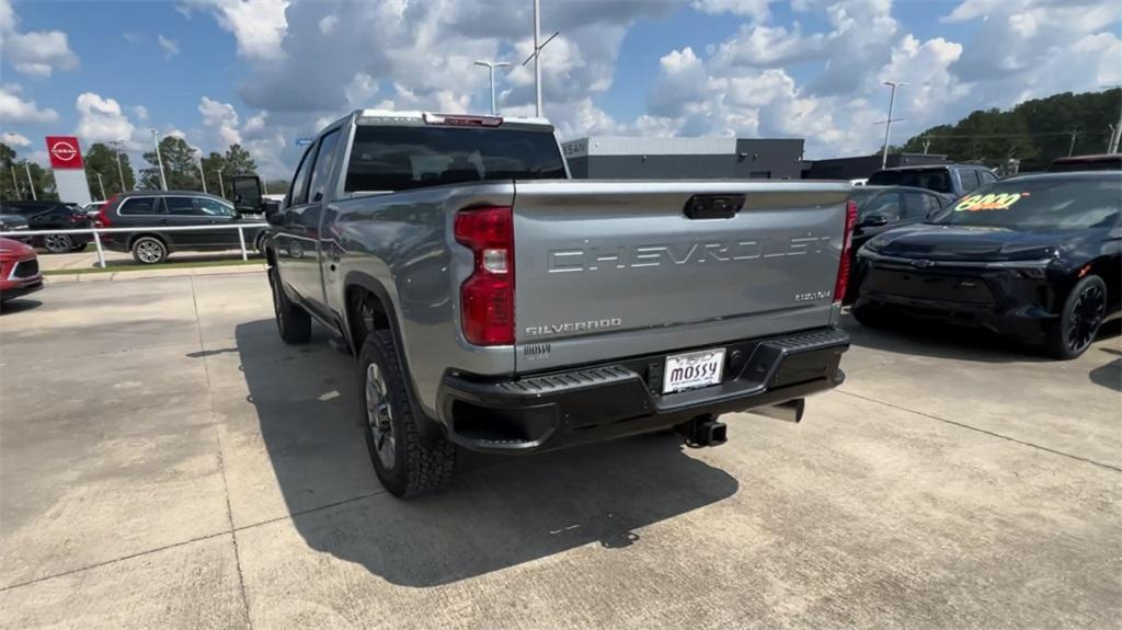 new 2024 Chevrolet Silverado 2500 car, priced at $58,600