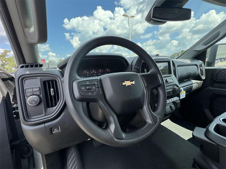 new 2024 Chevrolet Silverado 2500 car, priced at $58,600