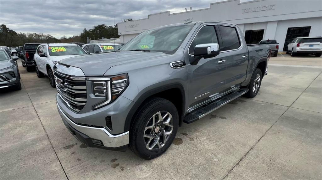 new 2025 GMC Sierra 1500 car, priced at $54,995