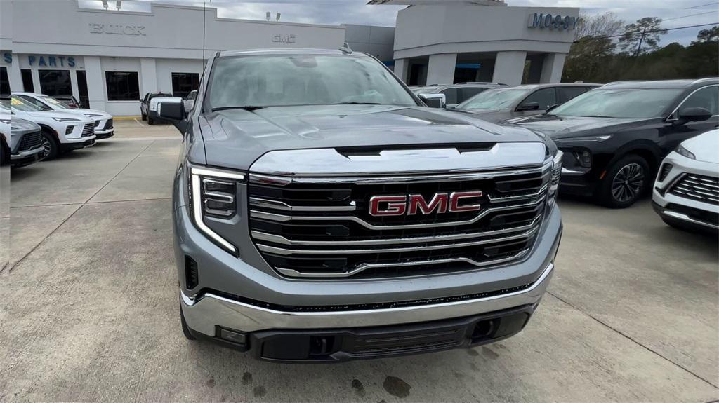 new 2025 GMC Sierra 1500 car, priced at $54,995