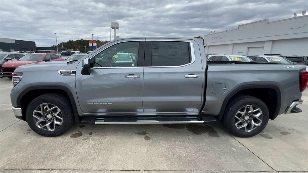 new 2025 GMC Sierra 1500 car, priced at $54,995