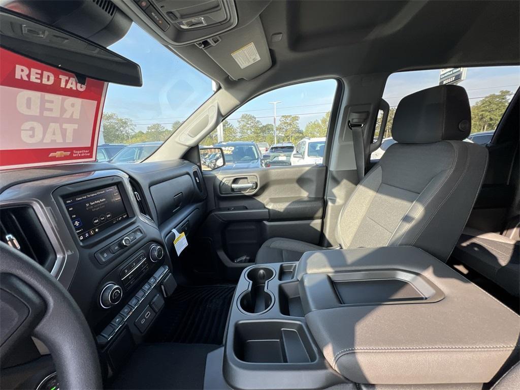 new 2025 Chevrolet Silverado 1500 car, priced at $40,390