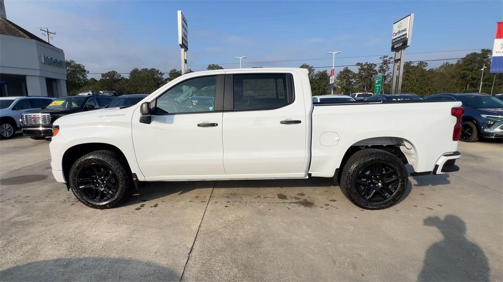 new 2025 Chevrolet Silverado 1500 car, priced at $40,390