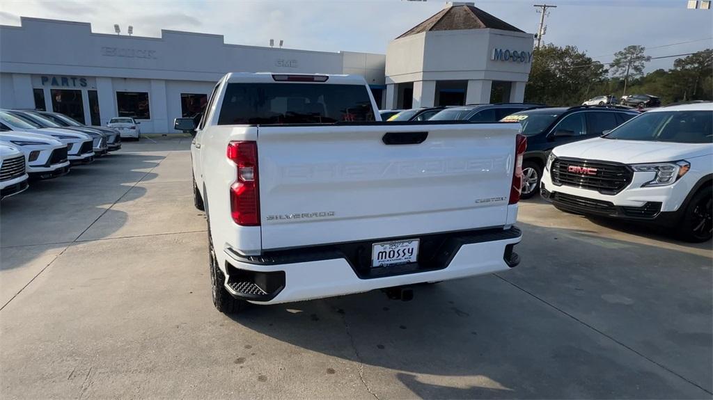 new 2025 Chevrolet Silverado 1500 car, priced at $40,390