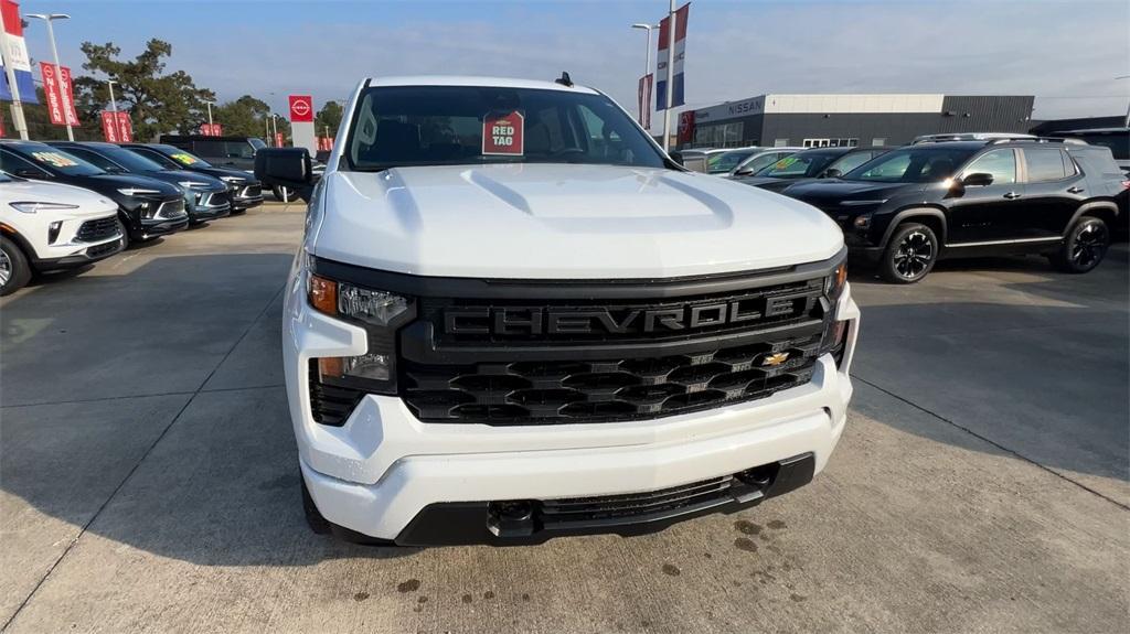 new 2025 Chevrolet Silverado 1500 car, priced at $40,390