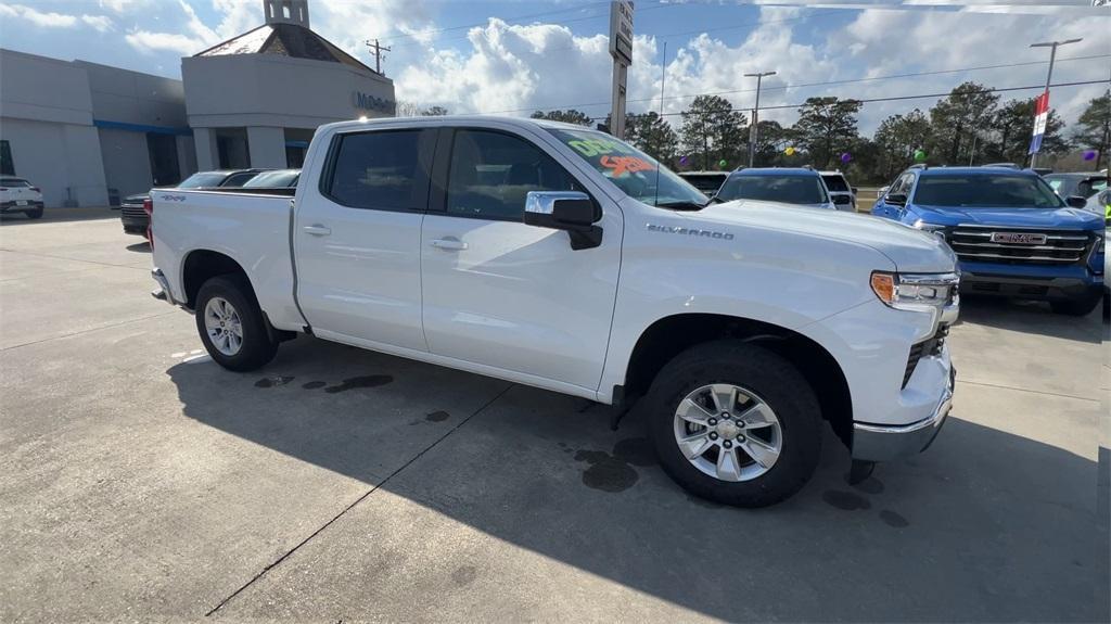 new 2024 Chevrolet Silverado 1500 car, priced at $44,760