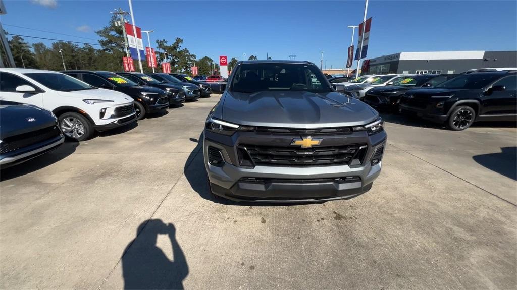 new 2024 Chevrolet Colorado car, priced at $39,275