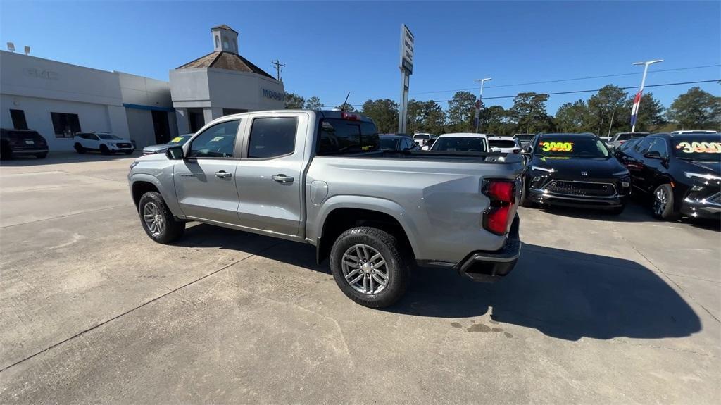 new 2024 Chevrolet Colorado car, priced at $39,275