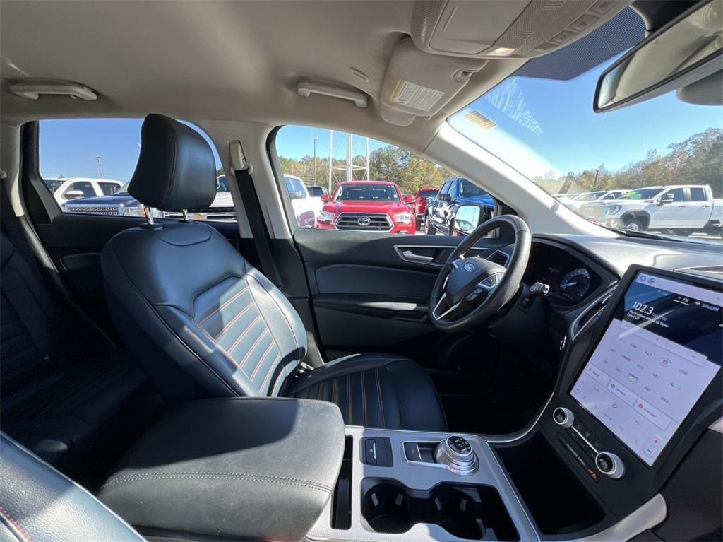 used 2022 Ford Edge car, priced at $23,492