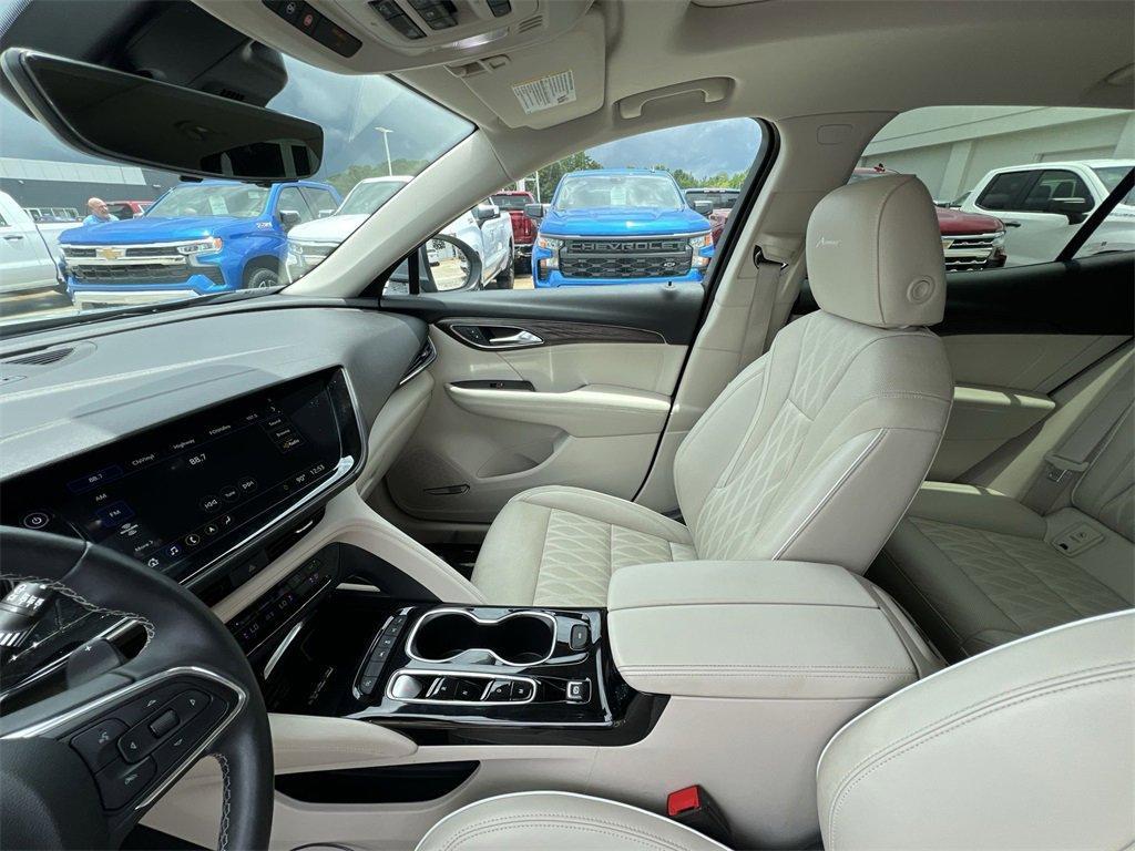used 2023 Buick Envision car, priced at $31,409