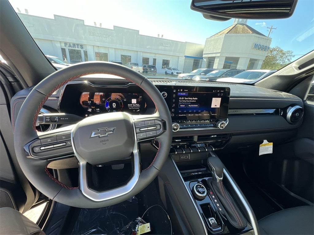 new 2024 Chevrolet Colorado car, priced at $45,425