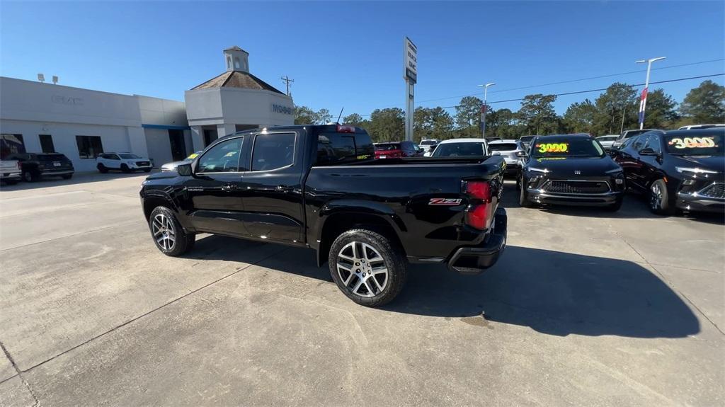 new 2024 Chevrolet Colorado car, priced at $45,425