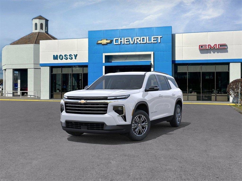 new 2025 Chevrolet Traverse car, priced at $41,360