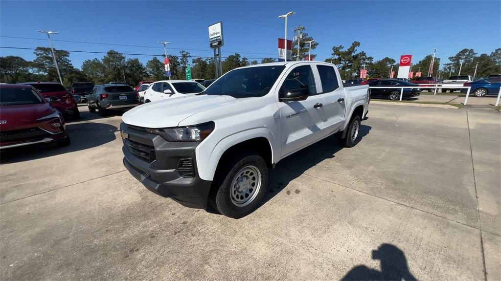 new 2024 Chevrolet Colorado car, priced at $29,565