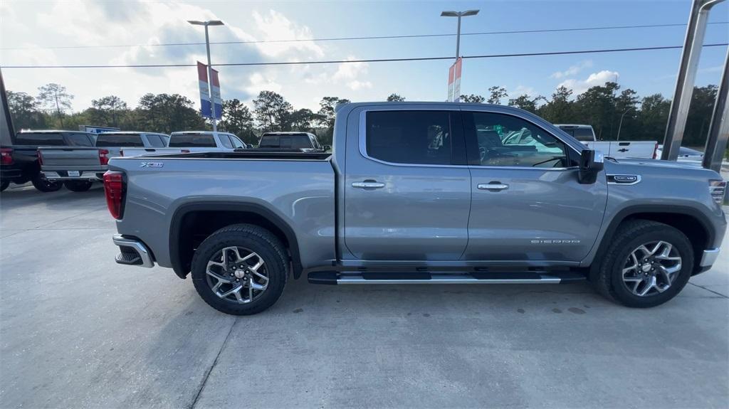 new 2025 GMC Sierra 1500 car, priced at $58,575