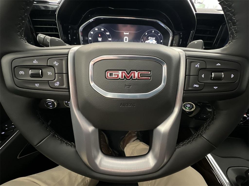 new 2025 GMC Sierra 1500 car, priced at $57,035