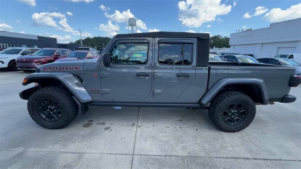 used 2021 Jeep Gladiator car, priced at $33,400