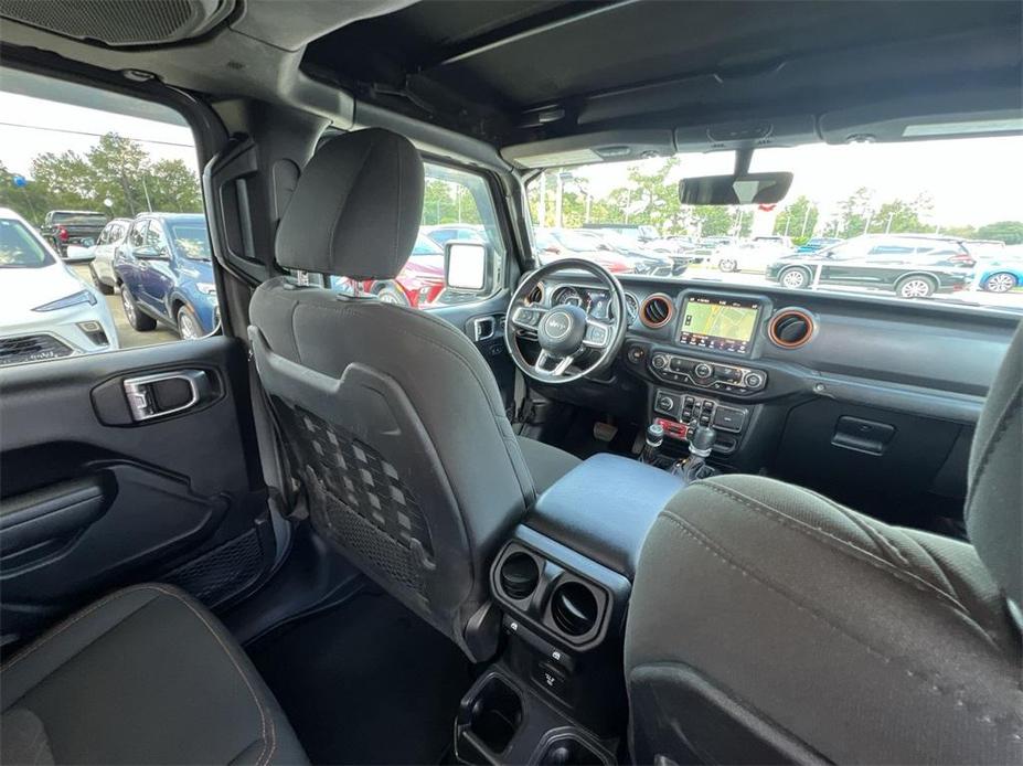 used 2021 Jeep Gladiator car, priced at $33,400