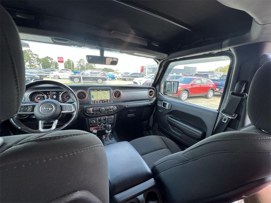 used 2021 Jeep Gladiator car, priced at $33,400