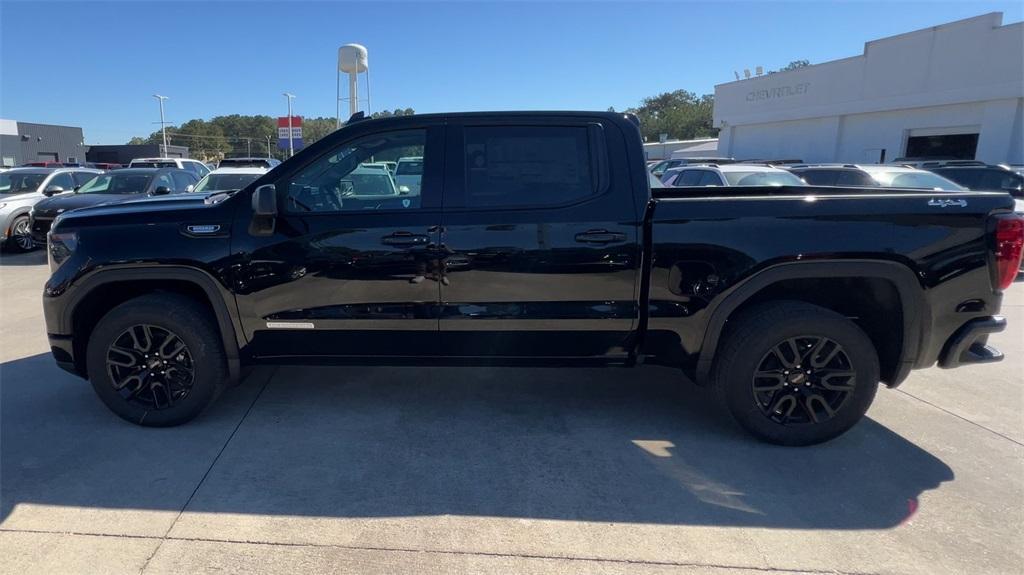 new 2025 GMC Sierra 1500 car, priced at $57,635