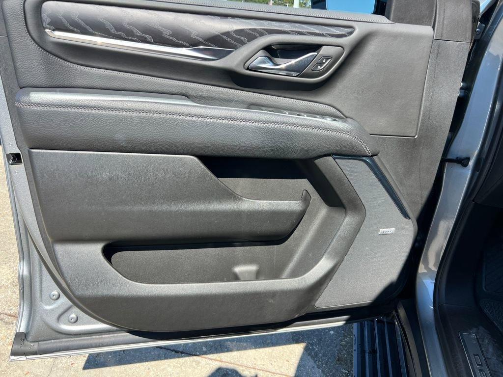 used 2023 GMC Yukon XL car, priced at $64,883