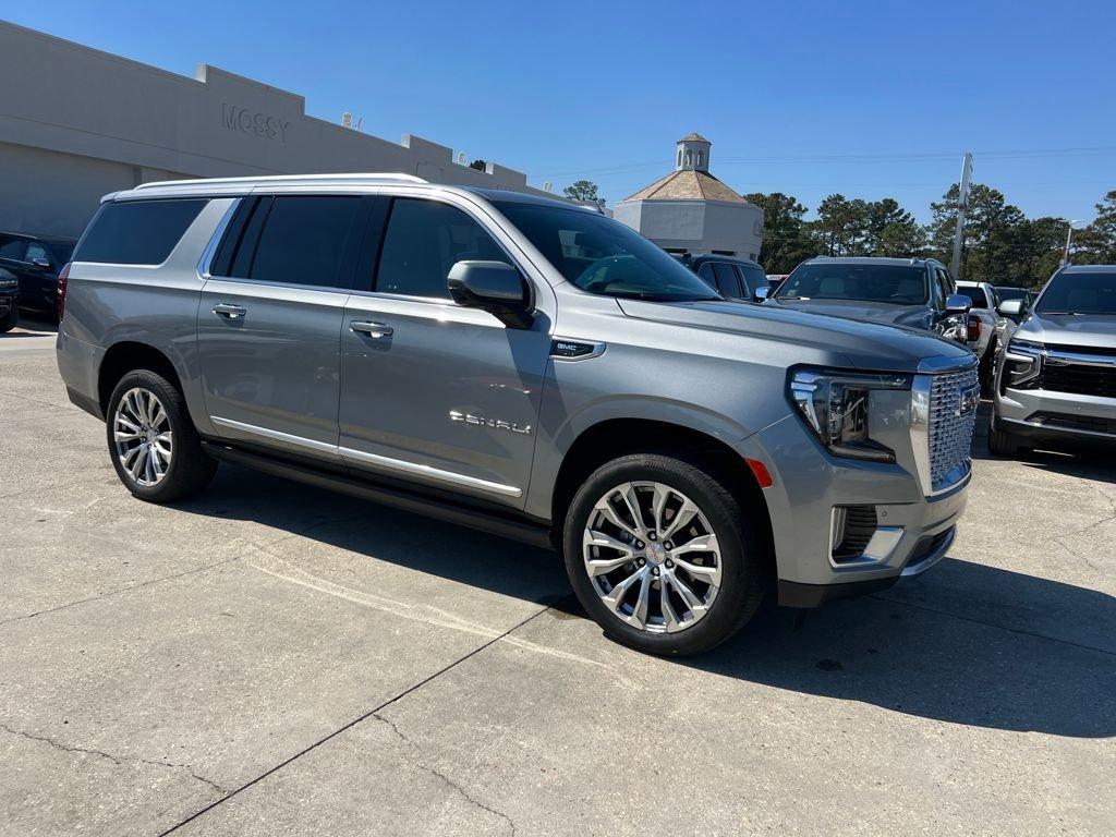 used 2023 GMC Yukon XL car, priced at $64,883