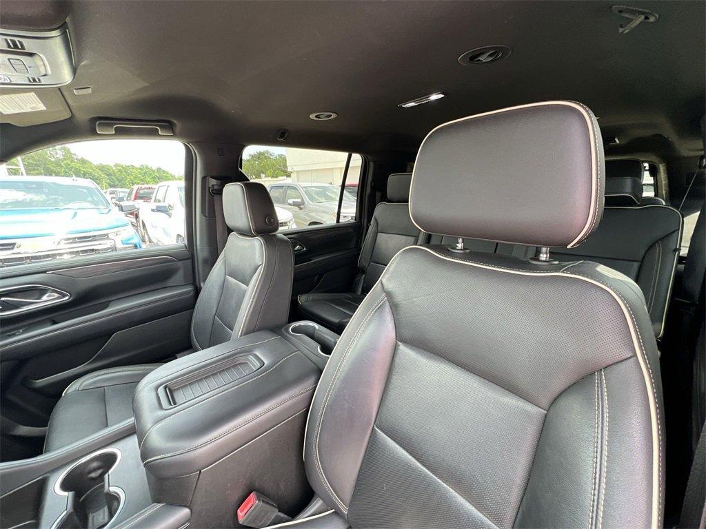 used 2021 GMC Yukon XL car, priced at $36,643