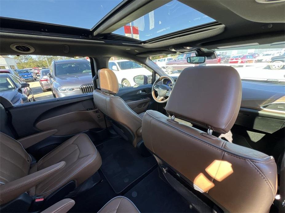 used 2020 Chrysler Pacifica car, priced at $27,067