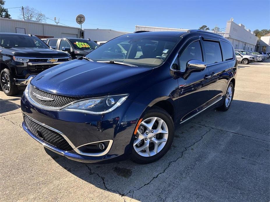 used 2020 Chrysler Pacifica car, priced at $27,067