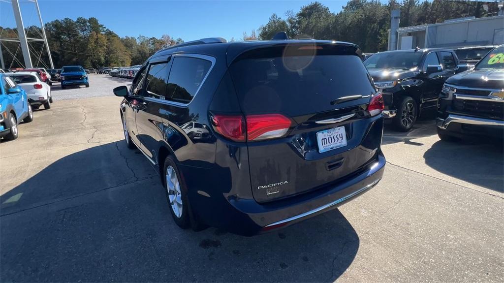 used 2020 Chrysler Pacifica car, priced at $27,067