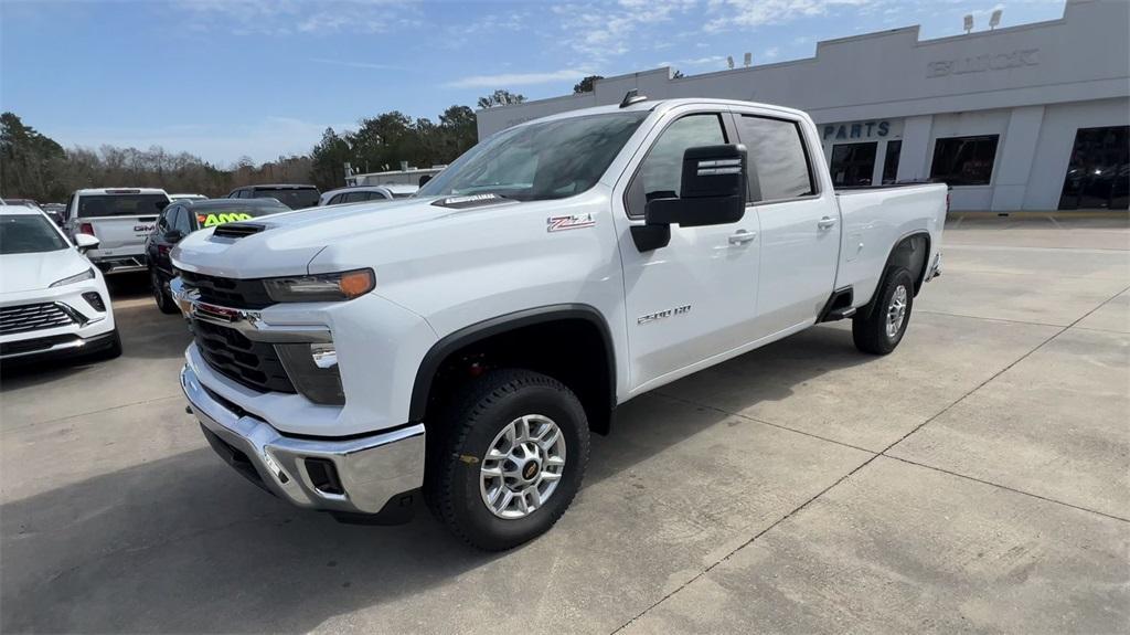 new 2025 Chevrolet Silverado 2500 car, priced at $68,820