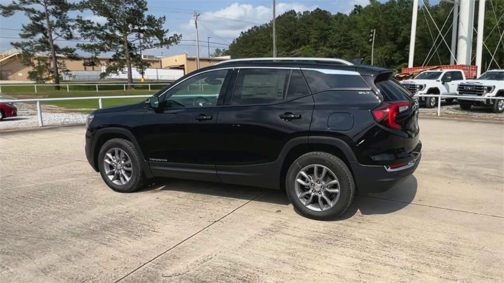 new 2024 GMC Terrain car, priced at $30,385