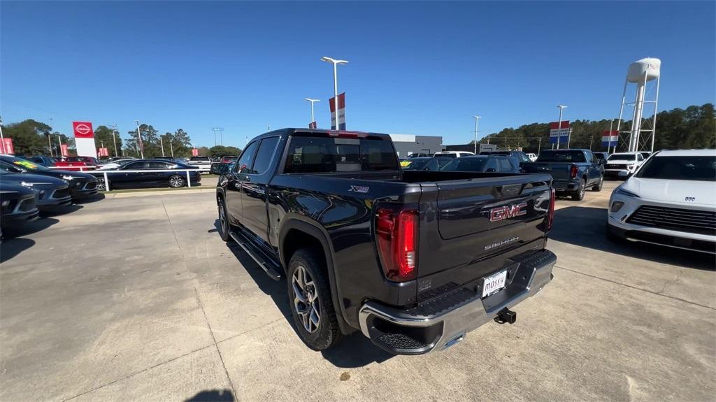 new 2025 GMC Sierra 1500 car, priced at $57,295