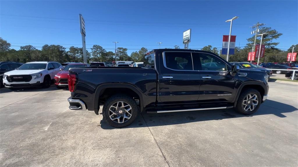 new 2025 GMC Sierra 1500 car, priced at $57,295