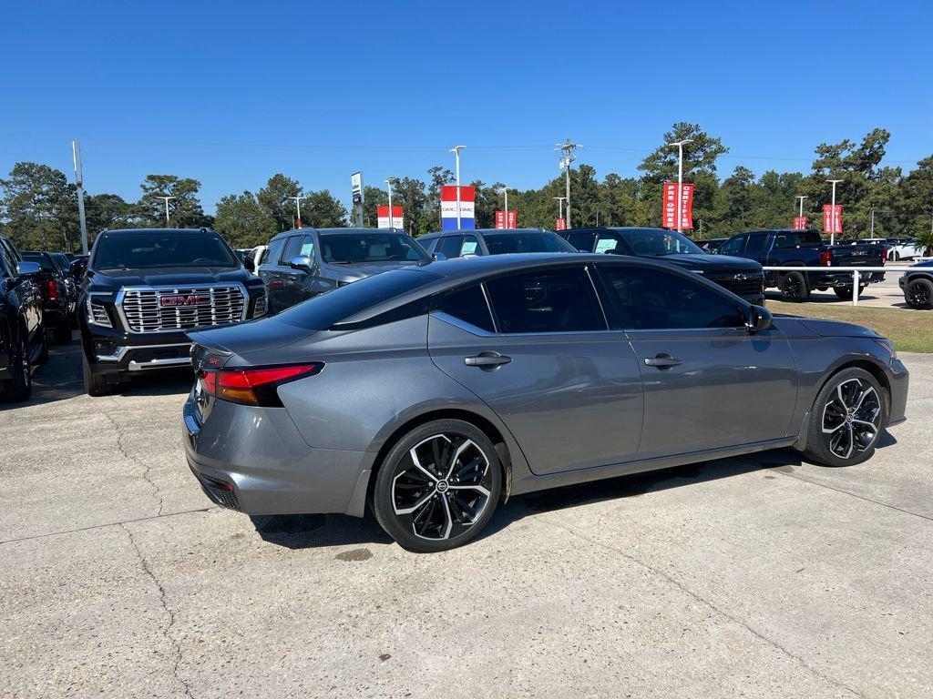 used 2023 Nissan Altima car, priced at $21,847