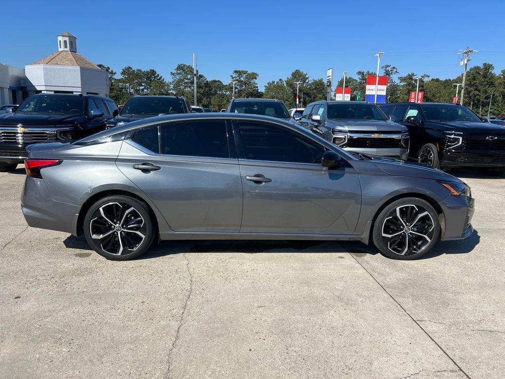 used 2023 Nissan Altima car, priced at $21,847
