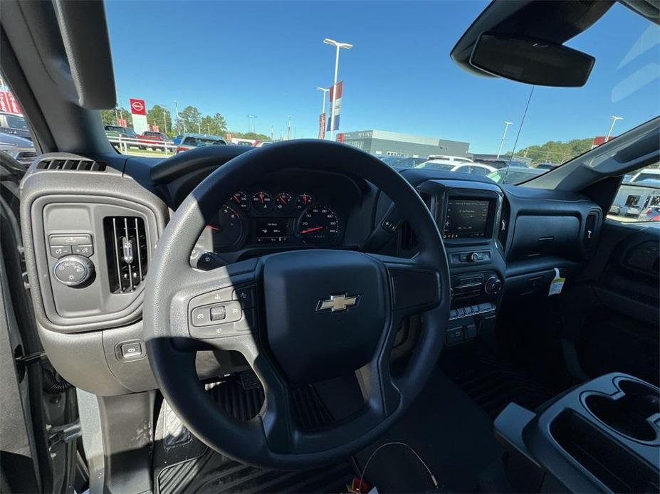 new 2025 Chevrolet Silverado 1500 car, priced at $39,385