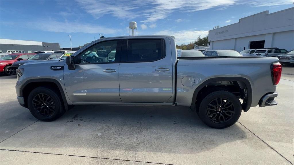 new 2025 GMC Sierra 1500 car, priced at $52,685