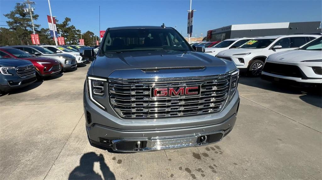 new 2025 GMC Sierra 1500 car, priced at $67,630