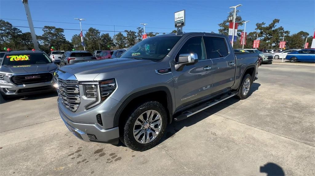 new 2025 GMC Sierra 1500 car, priced at $67,630