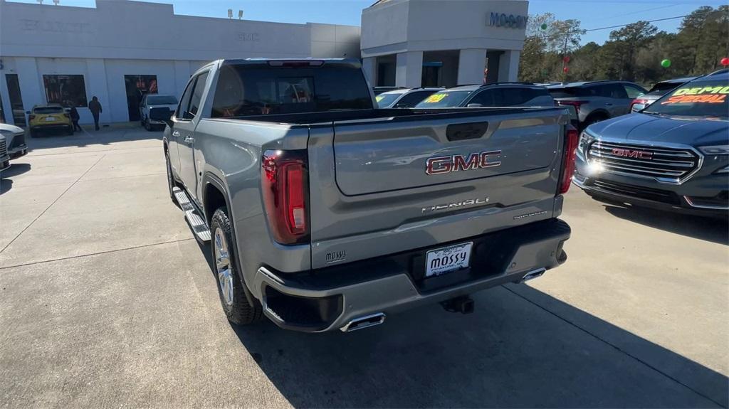 new 2025 GMC Sierra 1500 car, priced at $67,630