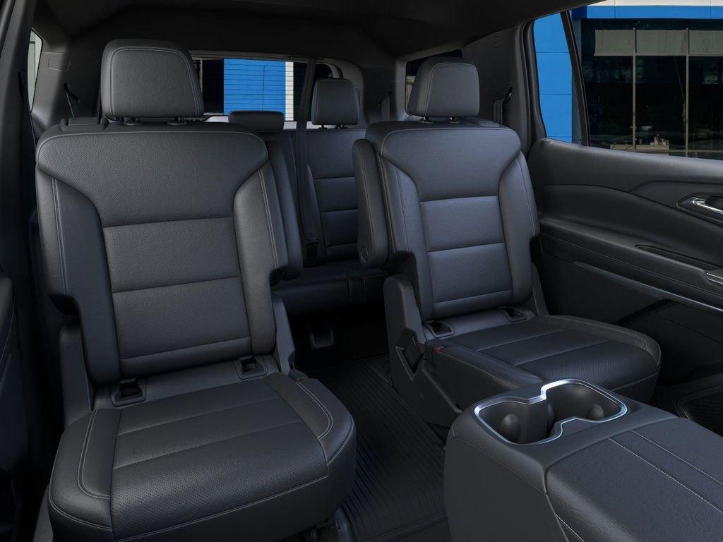 new 2026 Chevrolet Traverse car, priced at $44,215