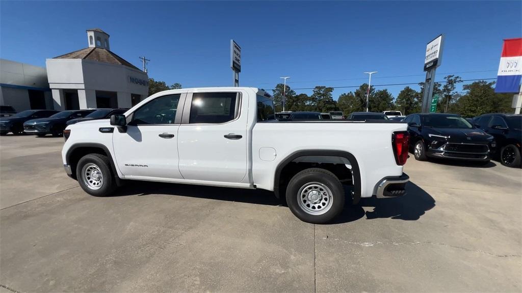 new 2025 GMC Sierra 1500 car, priced at $42,945