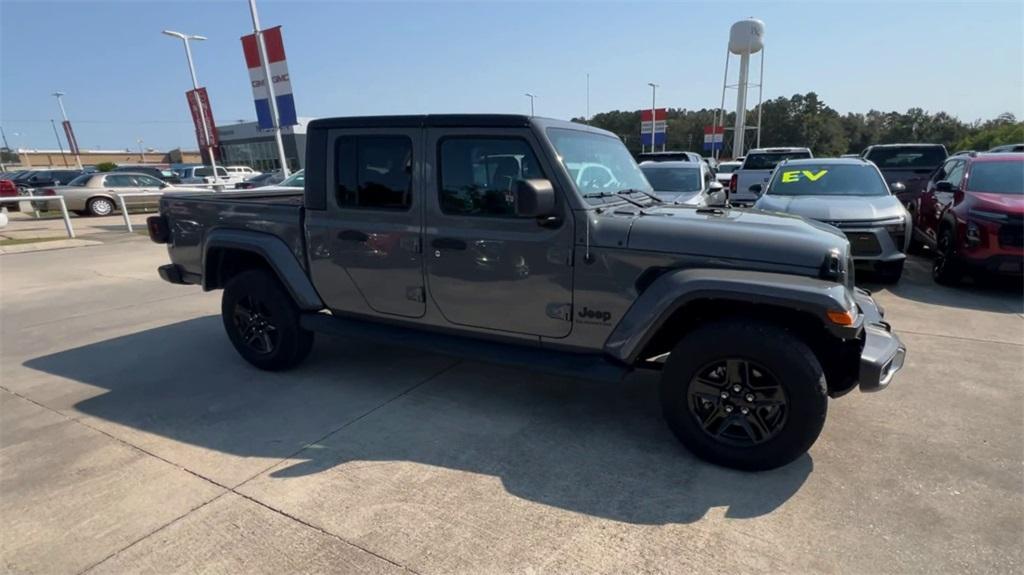 used 2021 Jeep Gladiator car, priced at $31,395