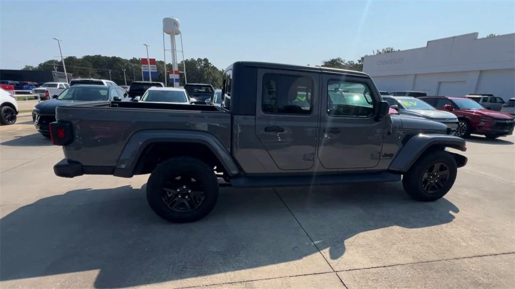 used 2021 Jeep Gladiator car, priced at $31,395