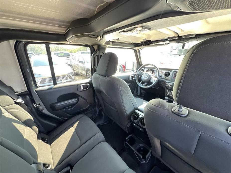 used 2021 Jeep Gladiator car, priced at $31,395